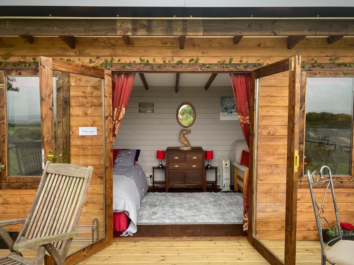 Cherry Tree Glamping Lodge Wellington  Ngoại thất bức ảnh